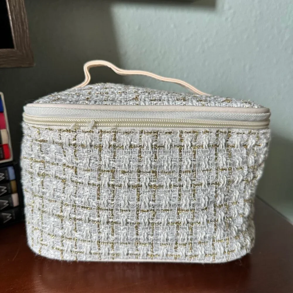 Tweed Cosmetic Bag in Plaid Pattern - NWOT